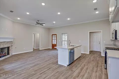816 Stones Throw Dr, Brandon, MS 39042 photo 12