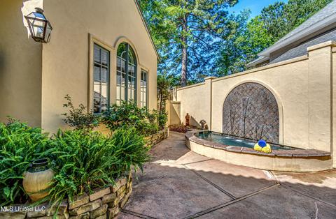 5 Highland Park Ct, Jackson, MS 39211 photo 9