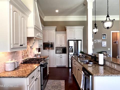 156 Belle Oak Dr, Brandon, MS 39042 photo 11