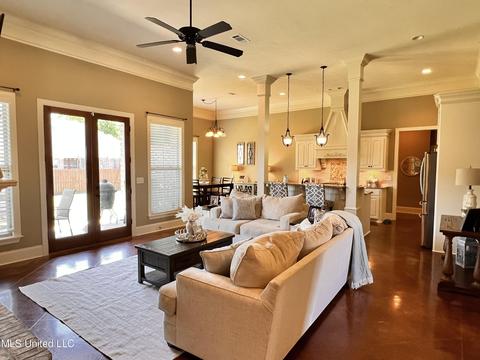 156 Belle Oak Dr, Brandon, MS 39042 photo 9