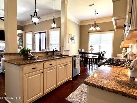 156 Belle Oak Dr, Brandon, MS 39042 photo 12