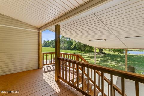301 Smith Carr Rd, Canton, MS 39046 photo 5