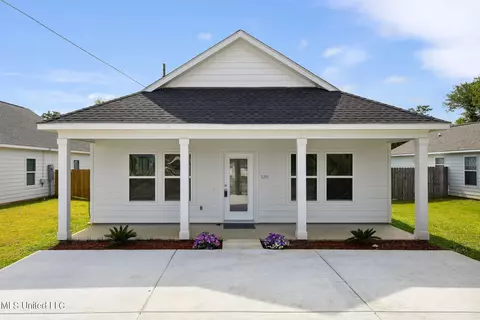 139 Briarfield Ave, Biloxi, MS 39531