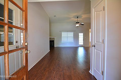 256 Desoto Ave, Hernando, MS 38632 photo 3