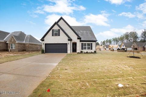 2289 Kent Dr, Southaven, MS 38672