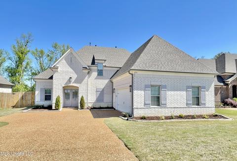 626 Dudley Dr, Hernando, MS 38632