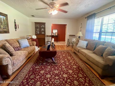 208 Elizabeth St, Wiggins, MS 39577 photo 29