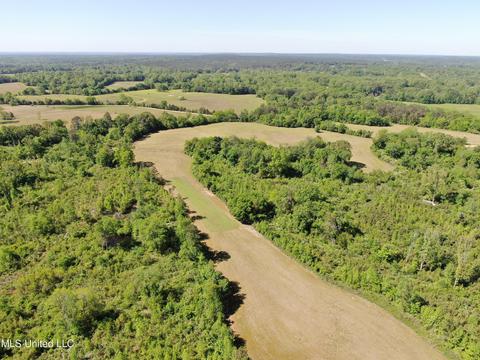 11 W Highway 4, Holly Springs, MS 38635