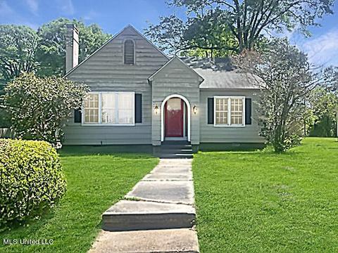 508 Longino St, Belzoni, MS 39038