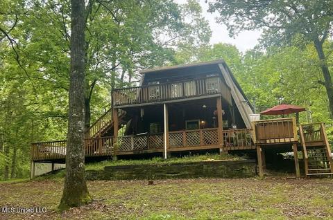 133 Hill View Cir, Byhalia, MS 38611