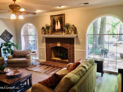 1526 Single Tree Dr, Hernando, MS 38632 photo 14