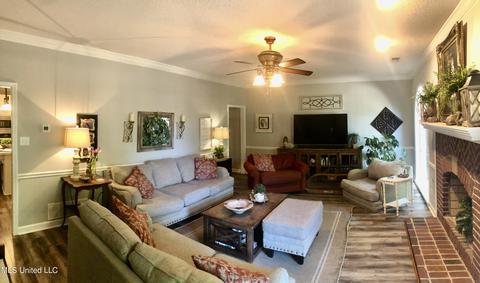 1526 Single Tree Dr, Hernando, MS 38632 photo 16