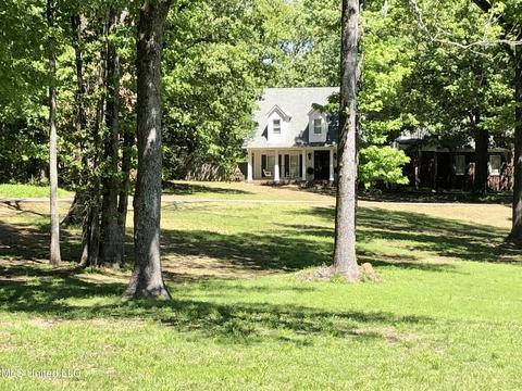 1526 Single Tree Dr, Hernando, MS 38632 photo 4