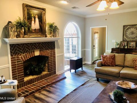 1526 Single Tree Dr, Hernando, MS 38632 photo 17