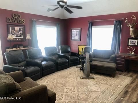 1526 Single Tree Dr, Hernando, MS 38632 photo 24