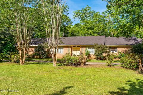 433 Manila St, Lucedale, MS 39452 photo 1