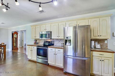 122 Middlefield Dr, Canton, MS 39046 photo 11