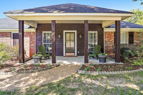 122 Middlefield Dr, Canton, MS 39046 photo 3