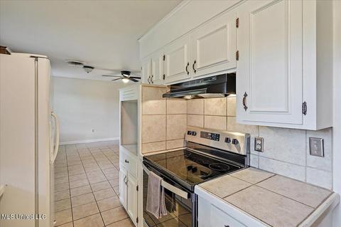 805 Normandy Dr, Clinton, MS 39056 photo 11