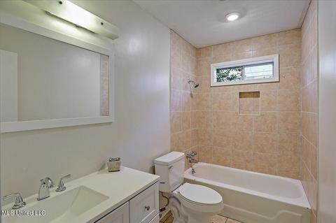 805 Normandy Dr, Clinton, MS 39056 photo 27