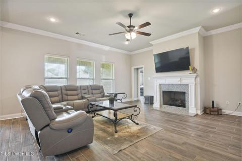 3005 Sea Oats Dr, Long Beach, MS 39560 photo 4