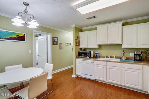 101 Brooks Cv, Brandon, MS 39047 photo 9