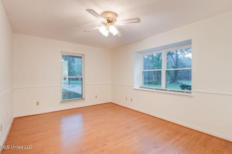 11300 General Walker Rd, Moss Point, MS 39562 photo 17