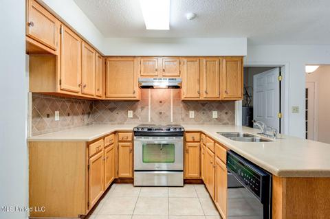 11300 General Walker Rd, Moss Point, MS 39562 photo 13