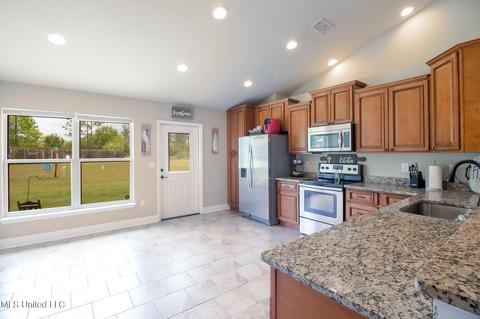 21700 W Edgewood Dr, Saucier, MS 39574 photo 11