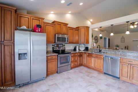 21700 W Edgewood Dr, Saucier, MS 39574 photo 12