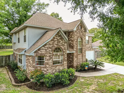 14055 N White Swan Dr, Gulfport, MS 39503