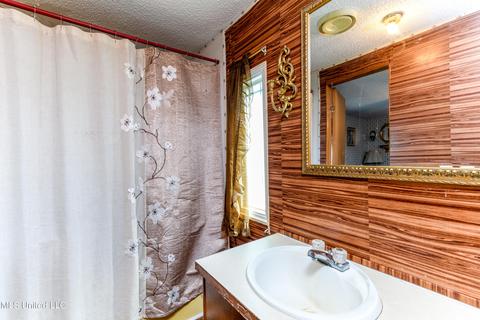 74 Connie Ross Rd, Como, MS 38619 photo 12