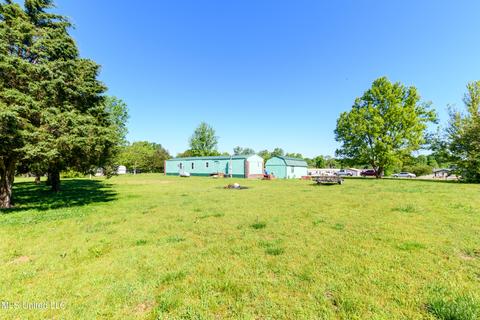 74 Connie Ross Rd, Como, MS 38619 photo 4