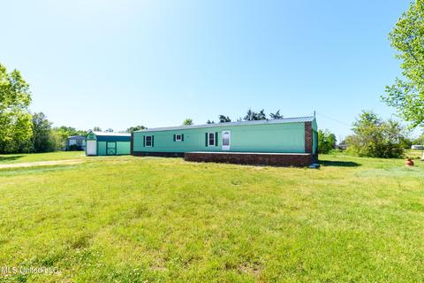 74 Connie Ross Rd, Como, MS 38619 photo 2