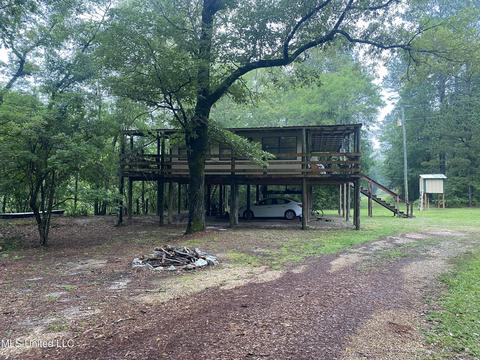 2504 Old Hwy 26, Wiggins, MS 39577 photo 5