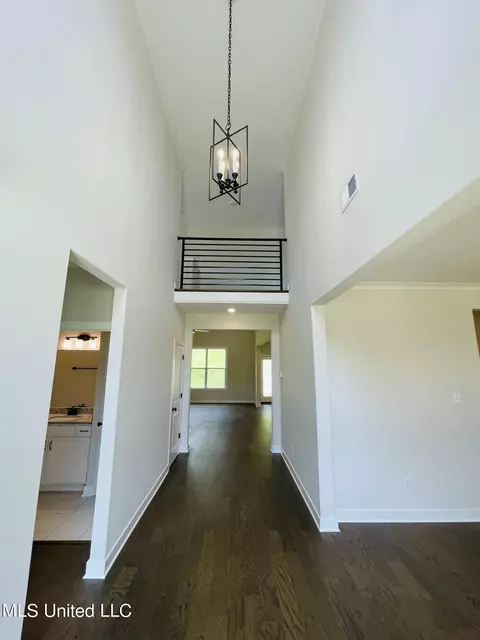 4419 John Wood Ln, Olive Branch, MS 38654 photo 3