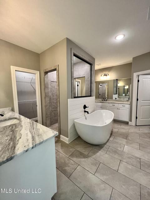 4494 Polk Ln, Olive Branch, MS 38654 photo 19