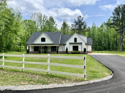 4494 Polk Ln, Olive Branch, MS 38654 photo 1