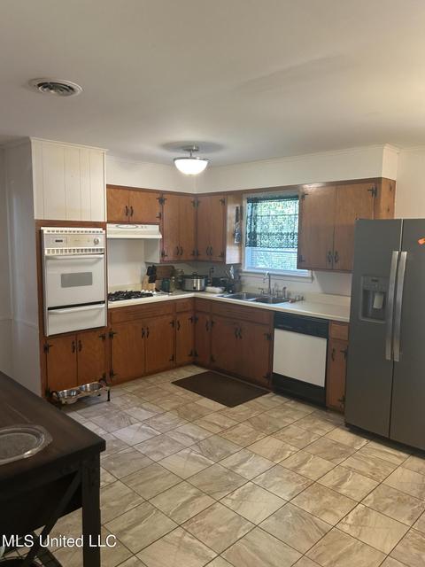 1207 E Old Pass Rd, Long Beach, MS 39560 photo 5