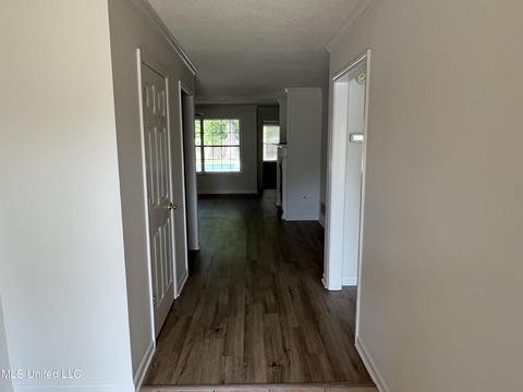1814 N Timber Way, Hernando, MS 38632 photo 4