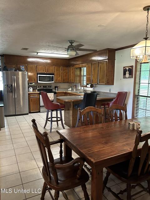 648 Cox Ferry Rd, Flora, MS 39071 photo 8