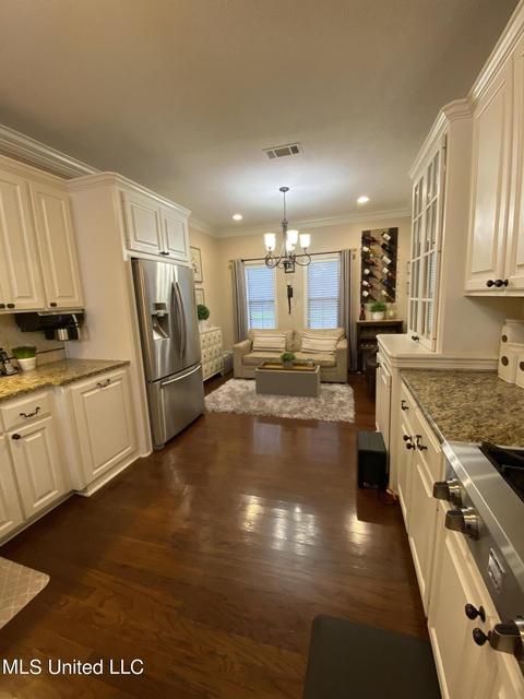 1738 Tanglewood Cv, Jackson, MS 39213 photo 11