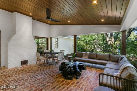 2253 E Manor Dr, Jackson, MS 39211 photo 31