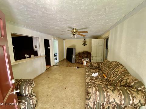 1446 Lakeview Ave, Jackson, MS 39212 photo 8