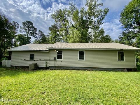 1446 Lakeview Ave, Jackson, MS 39212 photo 5
