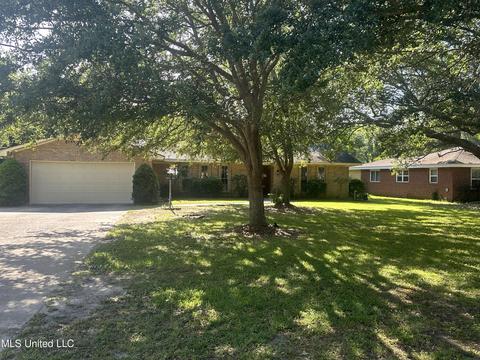4511 Jefferson Ave, Gulfport, MS 39507