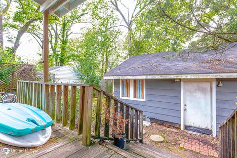 2025 Riverside Dr, Jackson, MS 39202 photo 9