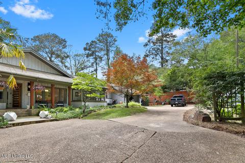 4143 N Honeysuckle Ln, Jackson, MS 39211 photo 11