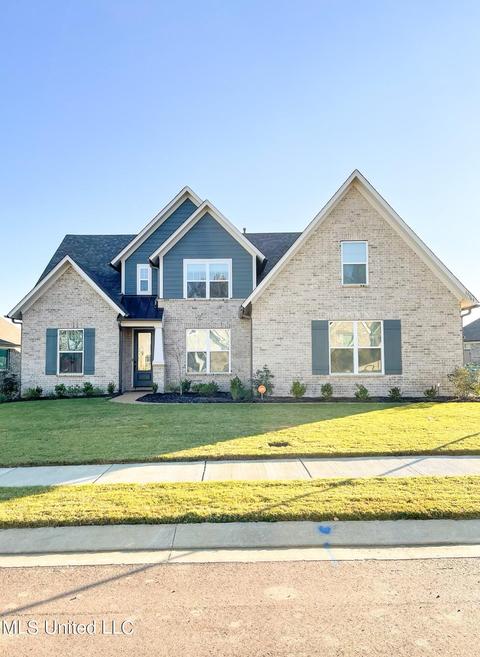 13363 N Fields Ln, Olive Branch, MS 38654
