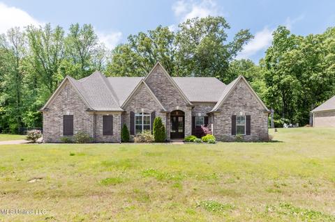 3817 Glenda Gail St, Southaven, MS 38672